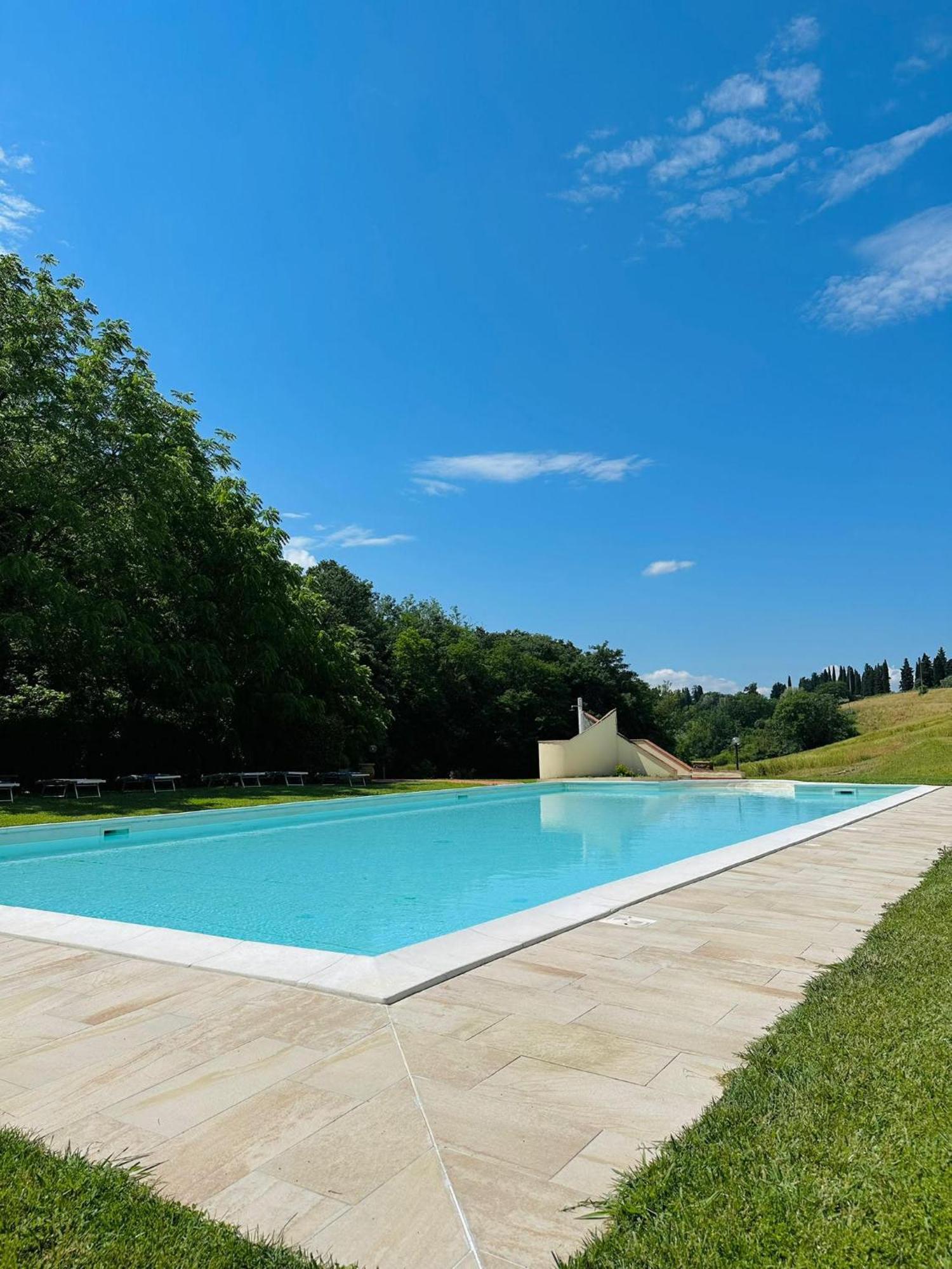 ラストラ・ア・シーニャ Cascina De' Fagiolariゲストハウス エクステリア 写真