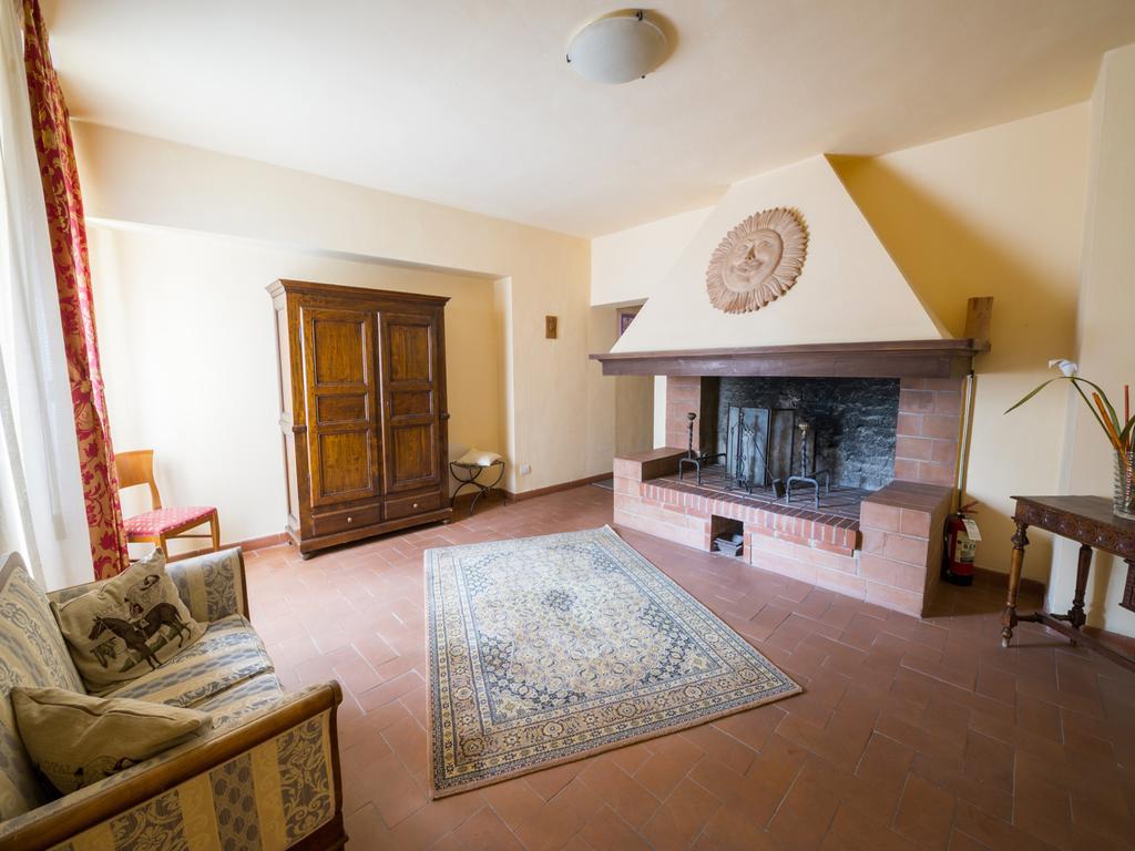 ラストラ・ア・シーニャ Cascina De' Fagiolariゲストハウス エクステリア 写真
