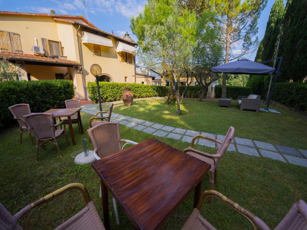 ラストラ・ア・シーニャ Cascina De' Fagiolariゲストハウス エクステリア 写真