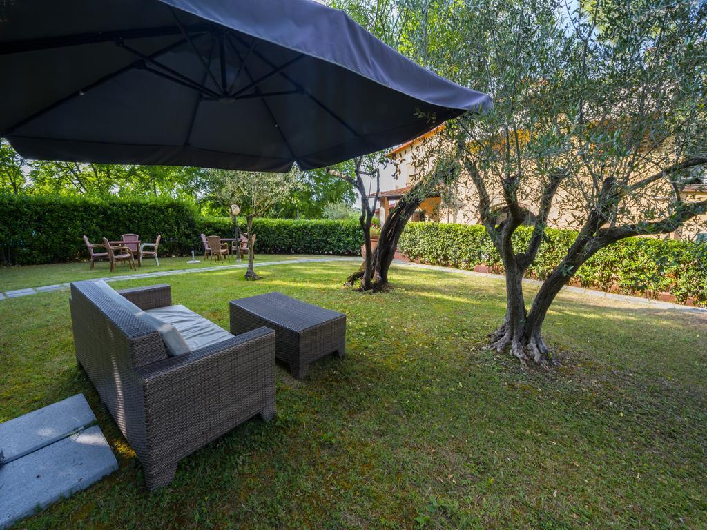 ラストラ・ア・シーニャ Cascina De' Fagiolariゲストハウス エクステリア 写真