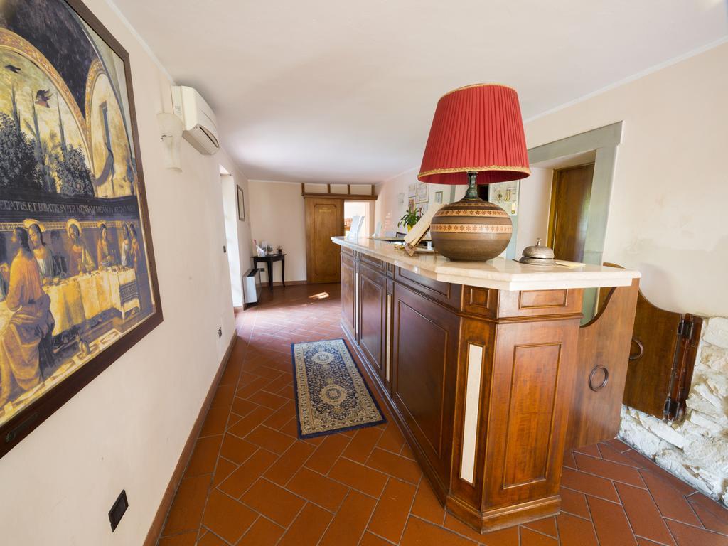 ラストラ・ア・シーニャ Cascina De' Fagiolariゲストハウス エクステリア 写真