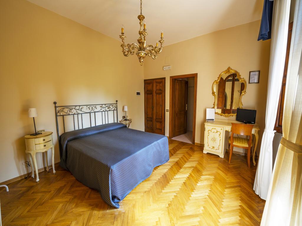 ラストラ・ア・シーニャ Cascina De' Fagiolariゲストハウス エクステリア 写真