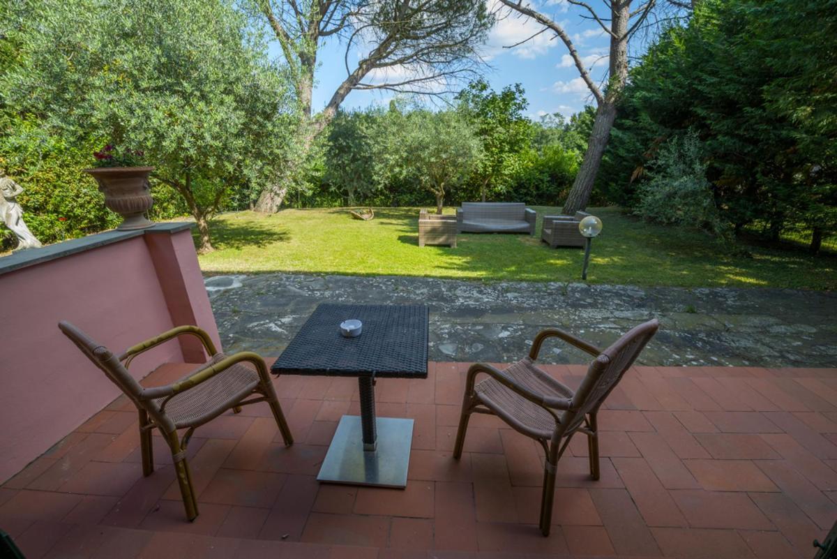 ラストラ・ア・シーニャ Cascina De' Fagiolariゲストハウス エクステリア 写真
